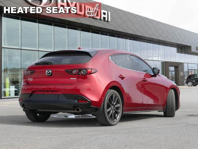 2020 Mazda Mazda3 Sport GT - Sunroof - $186 B/W in Cars & Trucks in Ottawa - Image 3