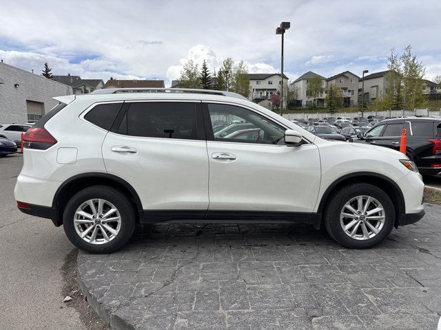 2018 Nissan Rogue SV AWD | Remote Start | Apple CarPlay | Roof in Cars & Trucks in Calgary - Image 3