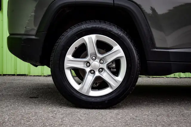 2024 Jeep Compass Sport • HEATED SEATS • LANE KEEP ASSIST • CP/A in Cars & Trucks in Ottawa - Image 7