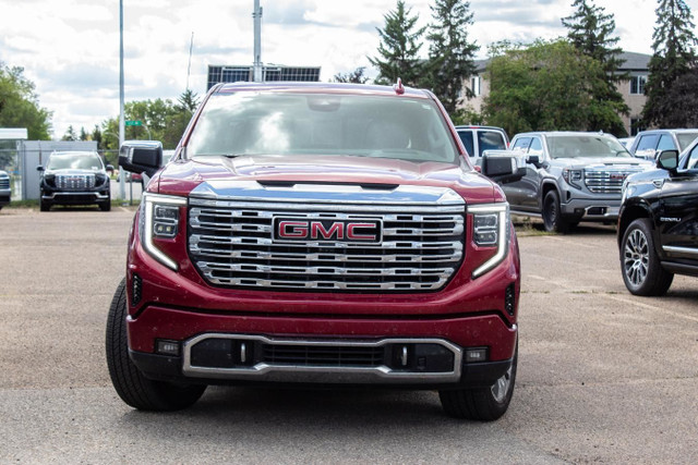 2024 GMC Sierra Short BOX Crew CAB 1500 4WD in Cars & Trucks in Edmonton - Image 3