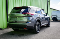 Moonroof, Power Liftgate, Adaptive Cruise Control, Alloy Wheels, Heated Seats! 6 LOCATIONS KINGSTON... (image 2)