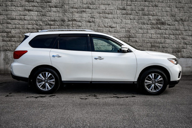 2019 Nissan Pathfinder 4x4 SL Premium • SUNROOF • BOSE AUDIO • N in Cars & Trucks in Kingston - Image 2