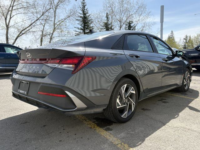 2024 Hyundai Elantra Preferred | Clean Carfax | One Owner | in Cars & Trucks in Calgary - Image 2