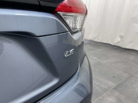 Découvrez la Toyota Corolla LE Améliorée 2022, une berline qui allie élégance, performance et techno... (image 8)