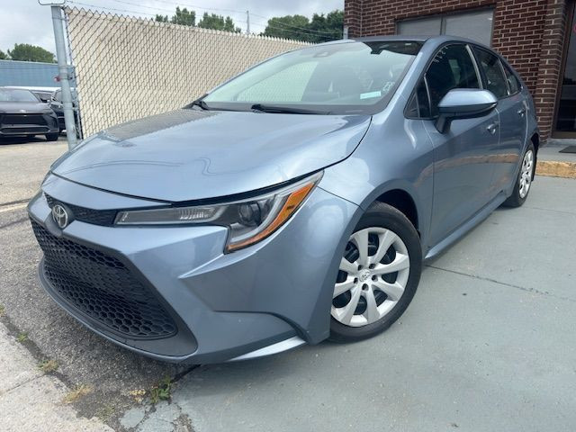 2020 Toyota Corolla in Cars & Trucks in City of Montréal