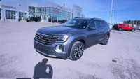 All Wheel Drive. Leather Interior. Touchscreen. Bluetooth. Remote Start. Rear View Backup Camera. Pu... (image 4)
