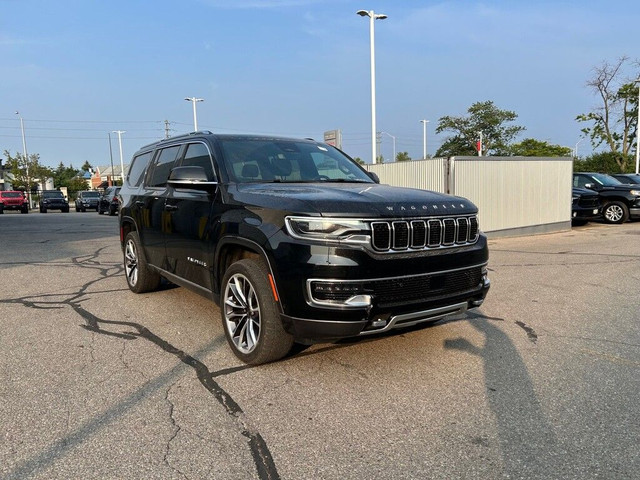 2022 Jeep Wagoneer Series III | 7 PASSENGER | PANO SUNROOF | 5.7 in Cars & Trucks in Oakville / Halton Region