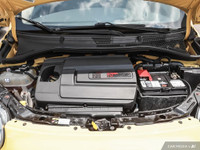 2014 Fiat 500 Lounge - One-Owner - Accident-Free ! Yellow on Black Leather Interior - Loaded with Mo... (image 4)