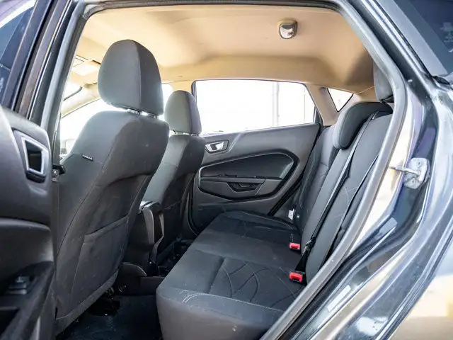 2015 Ford Fiesta SE in Cars & Trucks in Barrie - Image 14