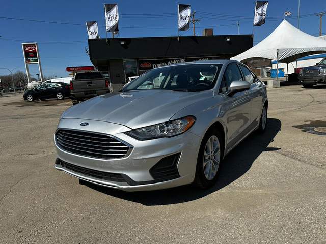 2019 Ford Fusion SE - Heated Seats - Apple CarPlay in Cars & Trucks in Saskatoon - Image 2