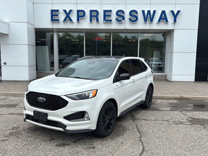 2022 Ford Edge ST Line AWD, LEATHER, SUNROOF, NAV, FORD COPILOT, HEATED STEERING WHEEL AND SEATS!