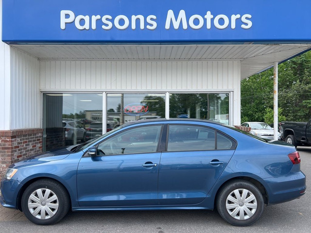 2016 Volkswagen Jetta Sedan Trendline+!HeatedSeats!Bluetooth! in Cars & Trucks in Annapolis Valley