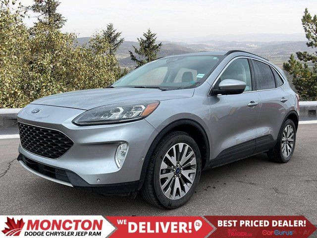 2021 Ford Escape Titanium Hybrid in Cars & Trucks in Moncton