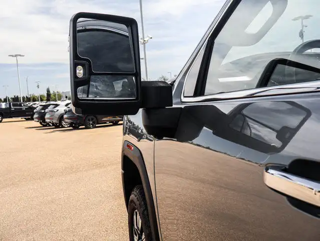 2025 GMC Sierra 3500HD Denali dans Autos et camions dans Comté de Strathcona - Image 14