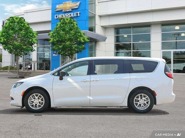 2024 Chrysler Grand Caravan SXT | Accident free | Remote start in Cars & Trucks in Oshawa / Durham Region - Image 3