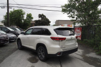 2019 Toyota Highlander XLE AWD 7 Passenger All Wheel Drive Sport Utility Heated Leather Navigation S... (image 3)