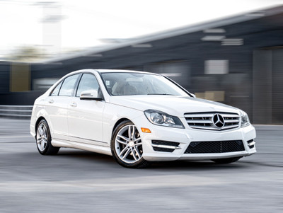 2012 MERCEDES-BENZ C-Class C 250 I 4MATIC I NAV I PRICE TO SELL