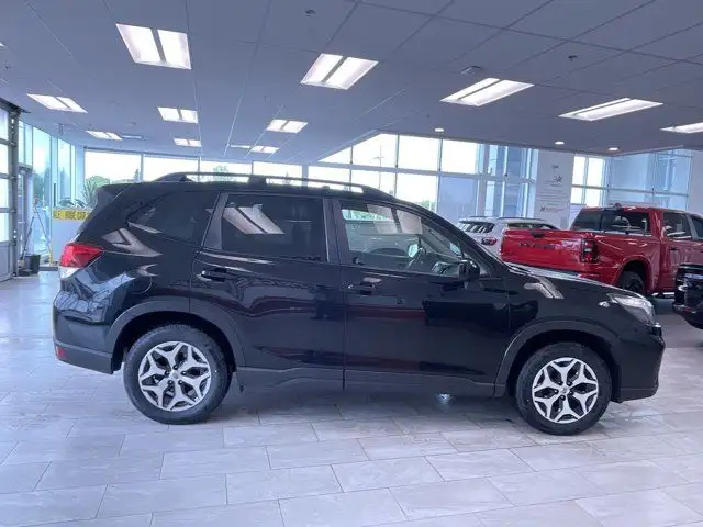 2020 Subaru Forester Touring | AWD | Sunroof | Backup Camera in Cars & Trucks in Prince George - Image 14
