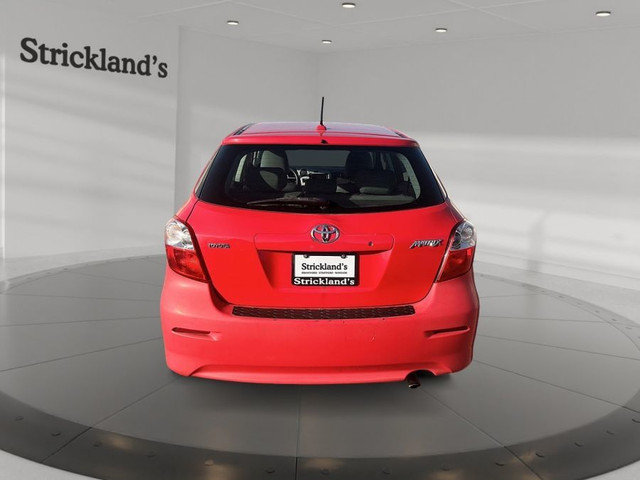 2010 TOYOTA MATRIX FWD 5M in Cars & Trucks in Stratford - Image 4