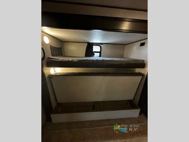 2020 Jayco Jay Flight 32TSBH in Travel Trailers & Campers in Truro - Image 25