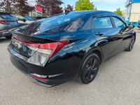 ELANTRA PREFERRED! LOADED! APPLE CARPLAY/ANDROID AUTO, HEATED STEERING WHEEL, HEATED SEATS, BLACK ON... (image 6)