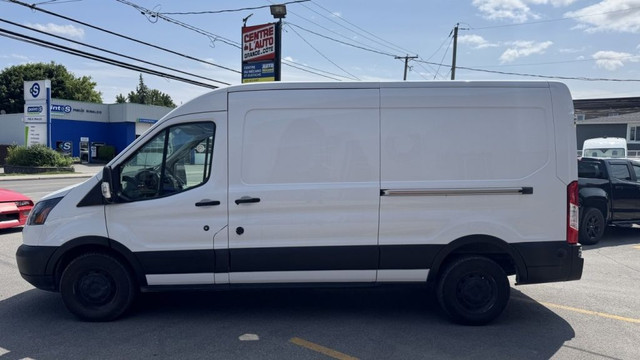 2019 Ford Transit fourgon utilitaire TOIT MOYEN 148 in Cars & Trucks in Laval / North Shore - Image 2