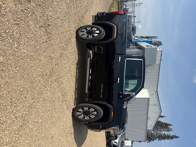 2026 GMC Sierra 3500HD Denali in Cars & Trucks in Edmonton - Image 4