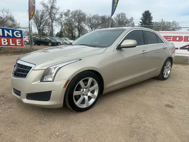 2013 Cadillac ATS 2.5L dans Autos et camions dans Ville d’Edmonton - Image 2