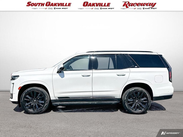 2023 Cadillac Escalade SPORT | APPLE CARPLAY | HUD | SUNROOF | D in Cars & Trucks in Oakville / Halton Region - Image 3