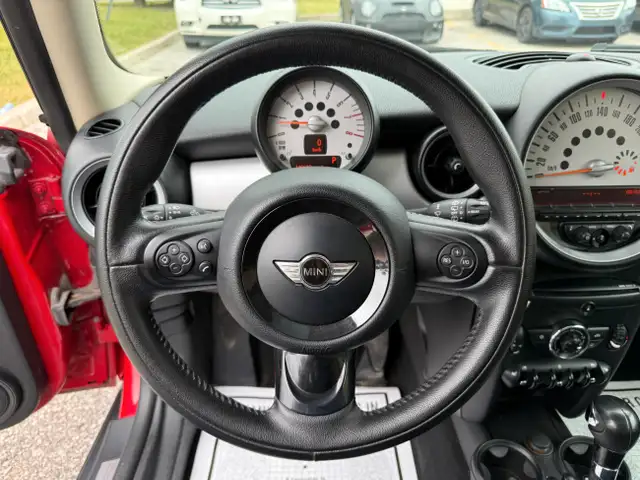 2012 MINI Cooper Hardtop 2dr Cpe Classic in Cars & Trucks in City of Toronto - Image 11