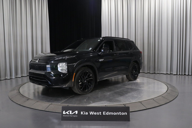 2024 Mitsubishi Outlander Plug-In Hybrid NOIR 4x4 / Heated Se... in Cars & Trucks in Edmonton - Image 3