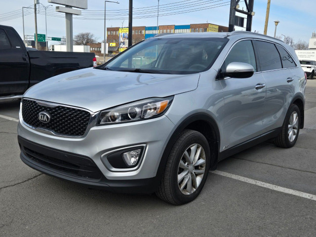 2017 Kia Sorento LX AWD * SIEGE CHAUFFANT * MAGS * BLUETOOTH * C in Cars & Trucks in City of Montréal - Image 3