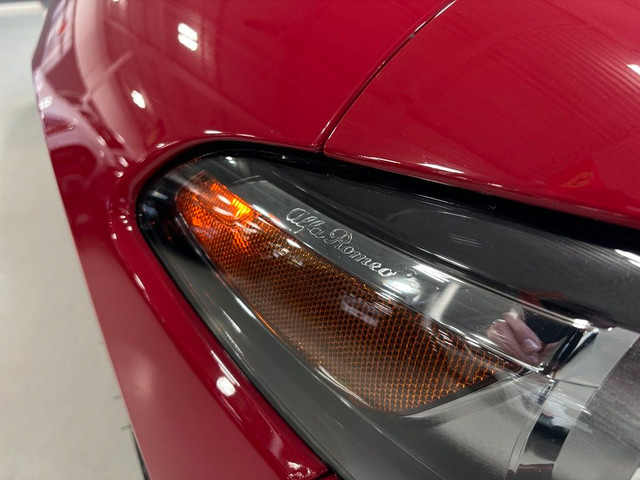2022 Alfa Romeo Giulia Quadrifoglio|RWD|CARBONHOOD|CARBONSEATS|B in Cars & Trucks in City of Toronto - Image 4