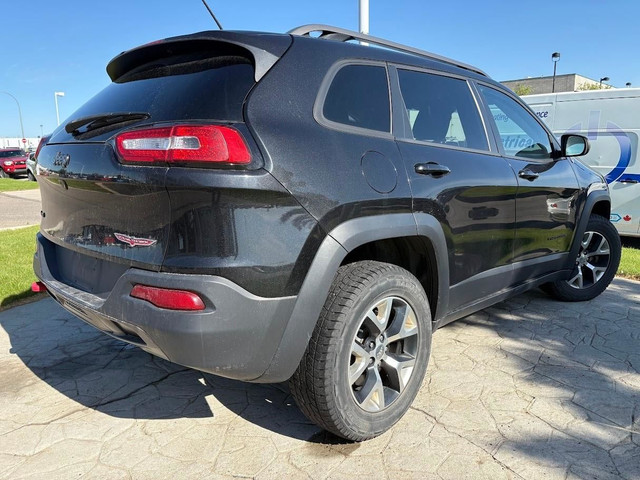 2015 Jeep Cherokee Trailhawk in Cars & Trucks in Lethbridge - Image 3