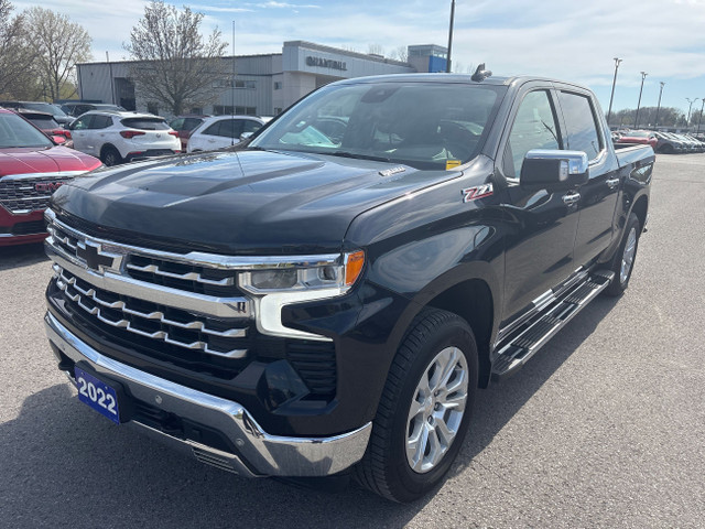 2022 Chevrolet Silverado 1500 LTZ LTZ Crew + 3.0L Duramax Die... in Cars & Trucks in Oshawa / Durham Region - Image 3