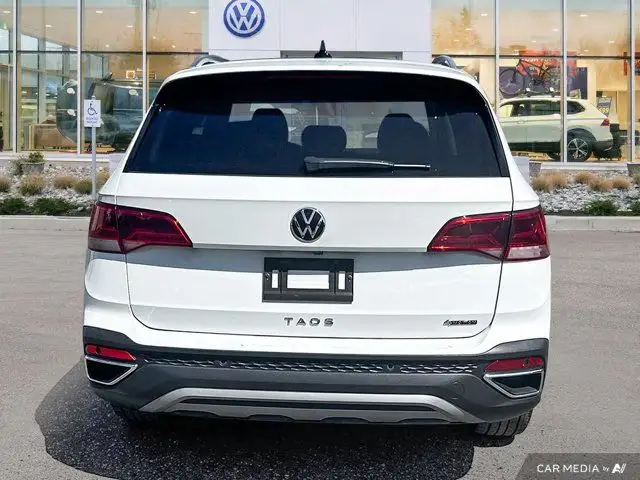 2022 Volkswagen Taos Highline dans Autos et camions dans Abbotsford - Image 5