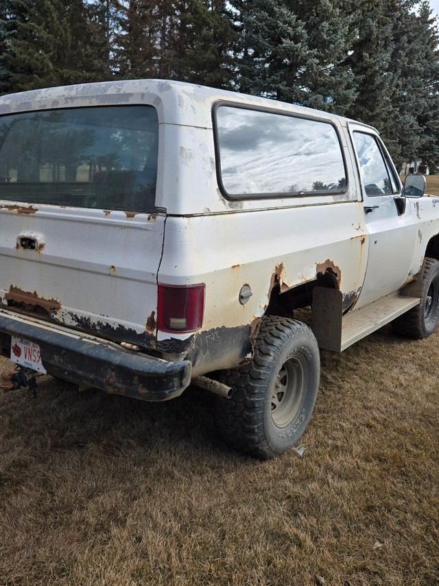 1977 GMC Jimmy SIERRA GRANDE in Cars & Trucks in Edmonton - Image 4