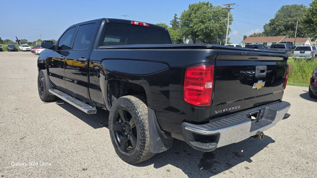 2016 Chevrolet Silverado 1500 LS in Cars & Trucks in London - Image 3