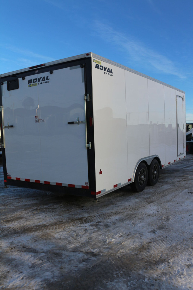 2023 ROYAL 8 ' X 18' ENCLOSED TRAILER in Travel Trailers & Campers in Grande Prairie - Image 2