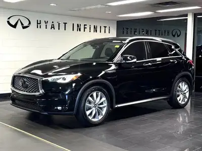 The 2021 Infiniti QX50 Luxe presents a compelling combination of power and sophistication with its e...