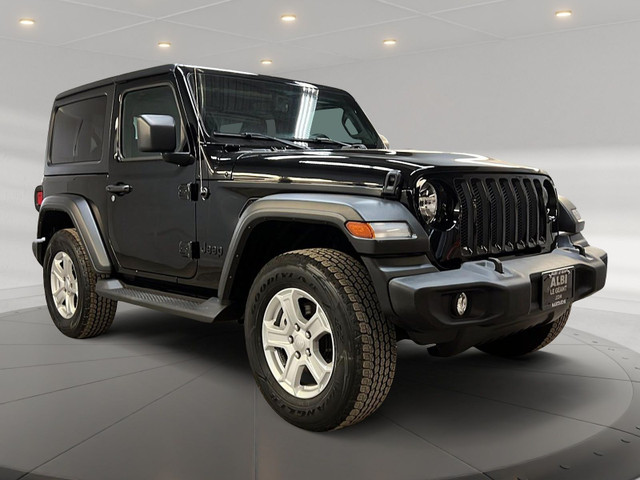 2022 Jeep Wrangler SPORT S NAV 4X4 in Cars & Trucks in Laval / North Shore - Image 3
