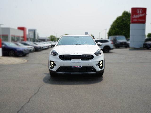 2022 Kia Niro SX Touring | Hybrid | Winter Tires in Cars & Trucks in Hamilton - Image 2