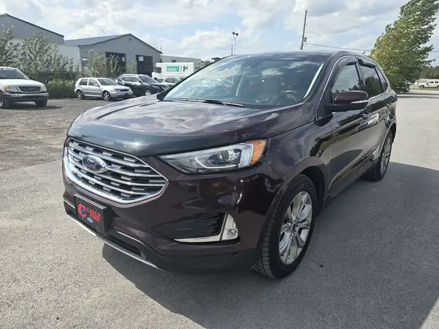 2019 Ford Edge Titanium63760520756355122