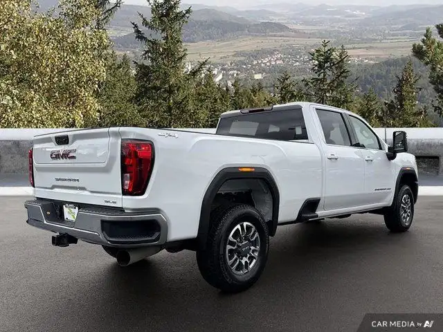 2024 GMC Sierra 3500HD SLE | One Owner | Duramax Diesel dans Autos et camions dans Vallée de Cowichan/Duncan - Image 7