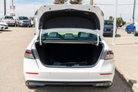 Brake Assist,ABS,Tires - Front Performance,Front Wheel Drive,4-Wheel Disc Brakes,Tires - Rear Perfor... (image 5)