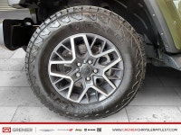 2024 JEEP WRANGLER 4-PORTES SAHARA* 4X4* TOIT RIGIDE 3 SECTIONS* ROUES DE 18 POUCES* MARCHEPIEDS* DE... (image 6)