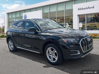 This Audi Q5 boasts a Intercooled Turbo Gas/Electric I-4 2.0 L/121 engine powering this Automatic tr... (image 6)