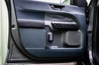 Low Mileage, Apple CarPly, Android Auto, 4G LTE, Streaming Audio, Automatic Emergency Braking! 6 LOC... (image 7)