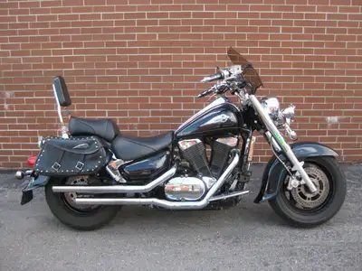 Welcome New Riders! Financing Options Available! To many riders, the long, low, massive cruiser styl...