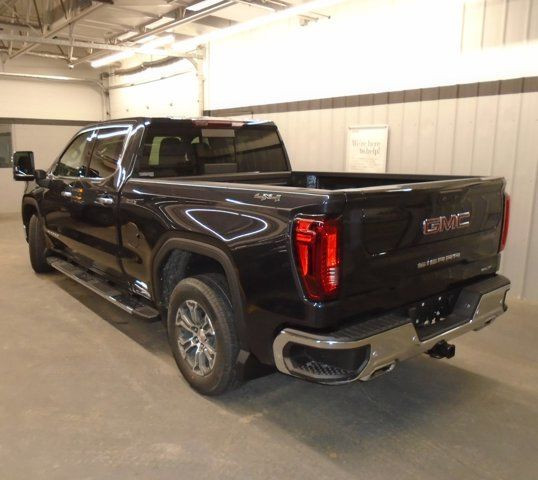  2024 GMC Sierra 1500 SLT in Cars & Trucks in Lloydminster - Image 4